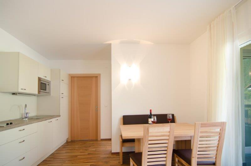 Garni Hotel Peterlinhof كالدورا المظهر الخارجي الصورة