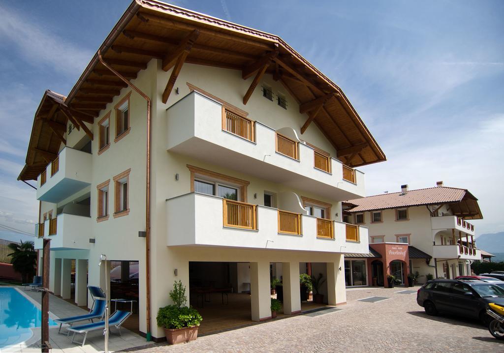 Garni Hotel Peterlinhof كالدورا المظهر الخارجي الصورة