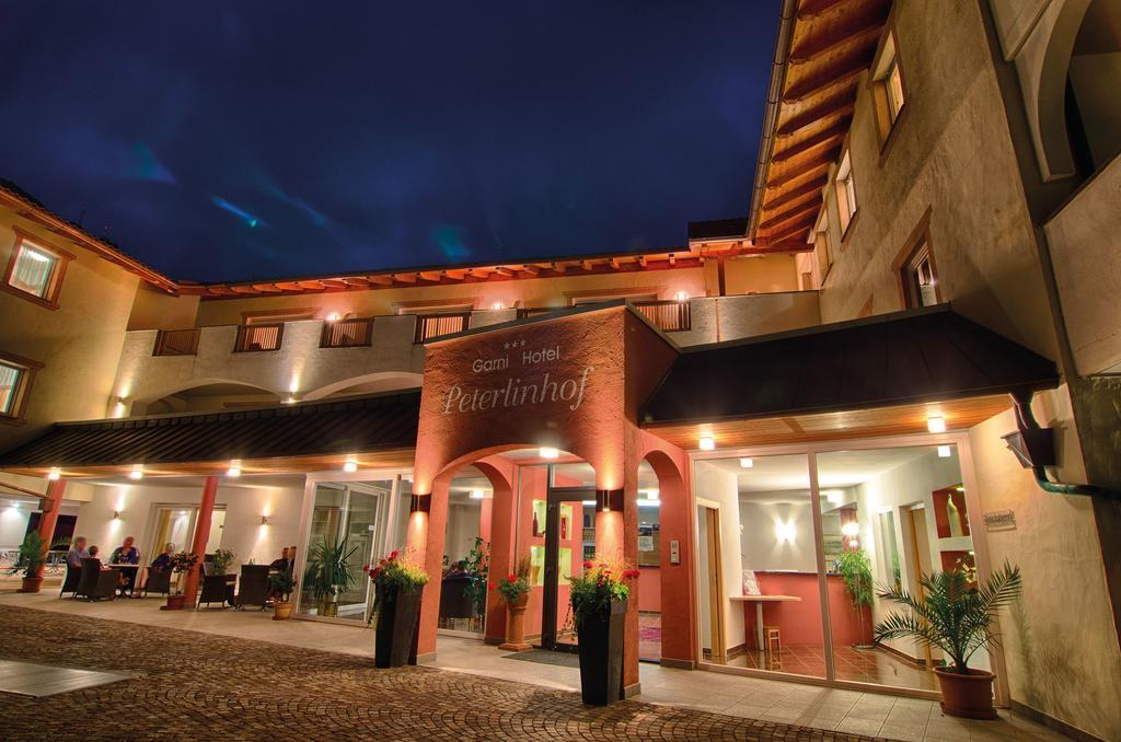 Garni Hotel Peterlinhof كالدورا المظهر الخارجي الصورة
