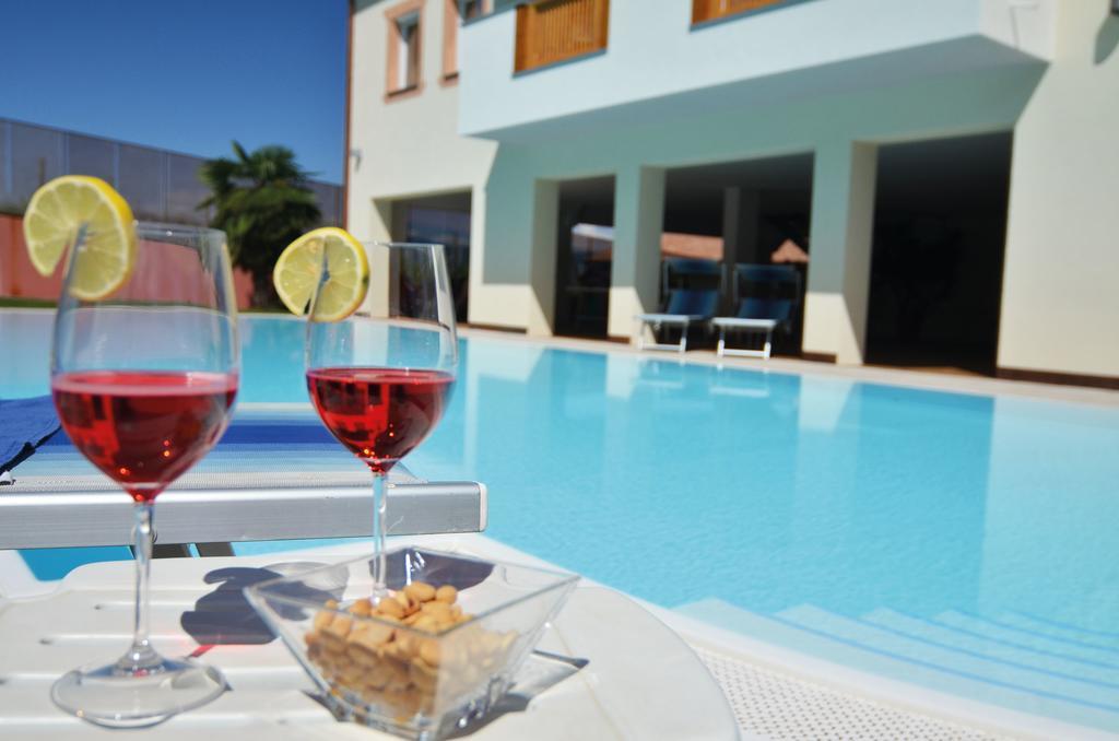 Garni Hotel Peterlinhof كالدورا المظهر الخارجي الصورة