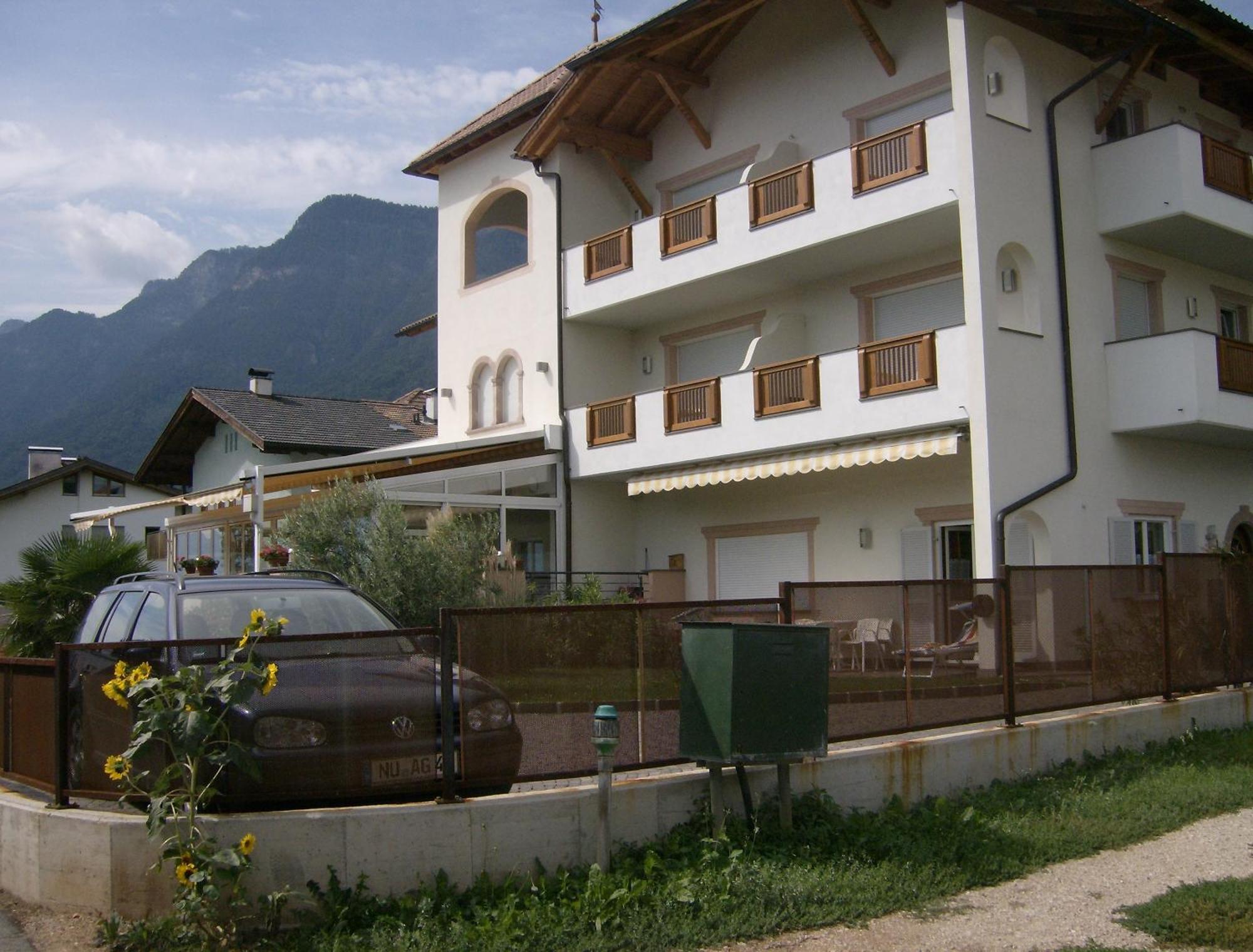 Garni Hotel Peterlinhof كالدورا المظهر الخارجي الصورة