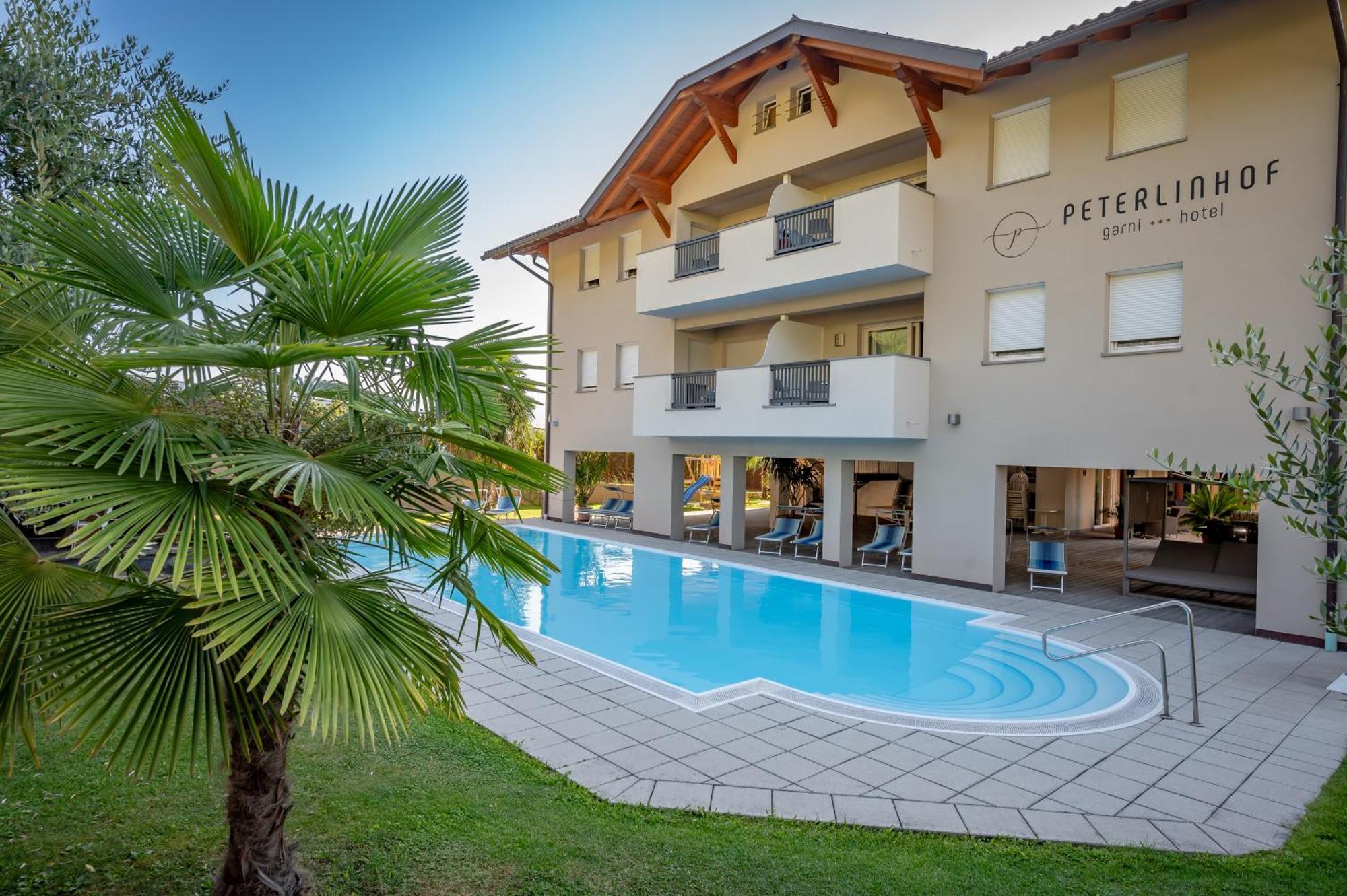 Garni Hotel Peterlinhof كالدورا المظهر الخارجي الصورة