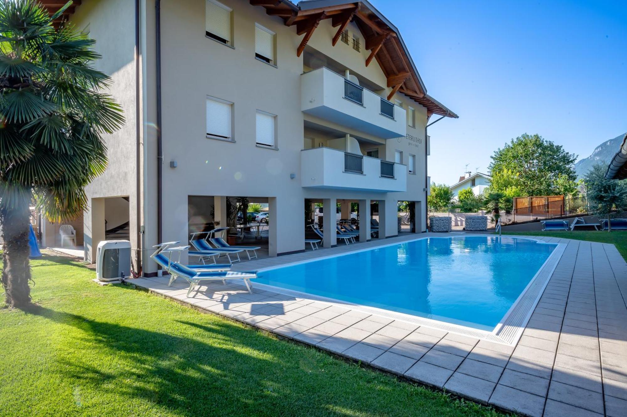 Garni Hotel Peterlinhof كالدورا المظهر الخارجي الصورة
