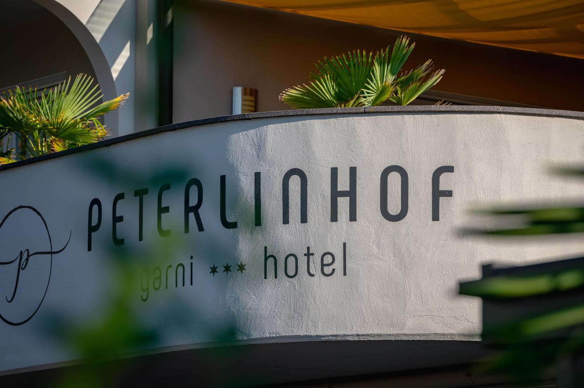 Garni Hotel Peterlinhof كالدورا المظهر الخارجي الصورة